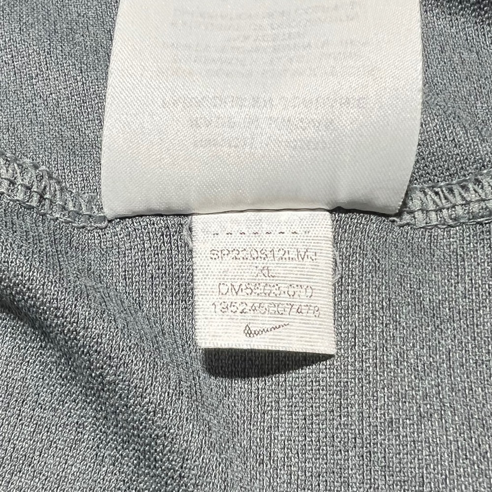 Nike Pro Dri-FIT Mens XL Quarter Zip Pullover Grey Black Stripe Active Top - Picture 9 of 13